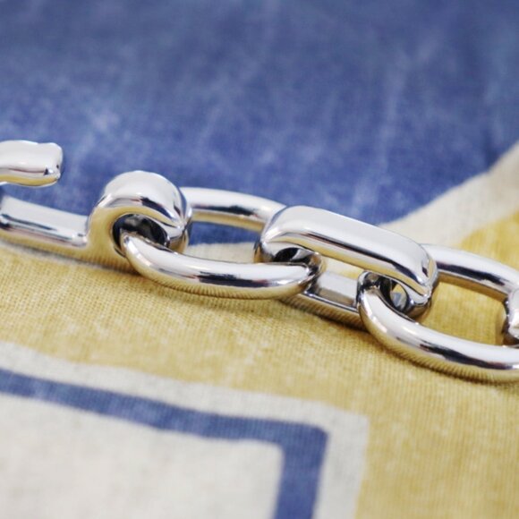 LAUREN RALPH LAUREN PADLOCK SILVER CHAIN BELT - Picture 4 of 6